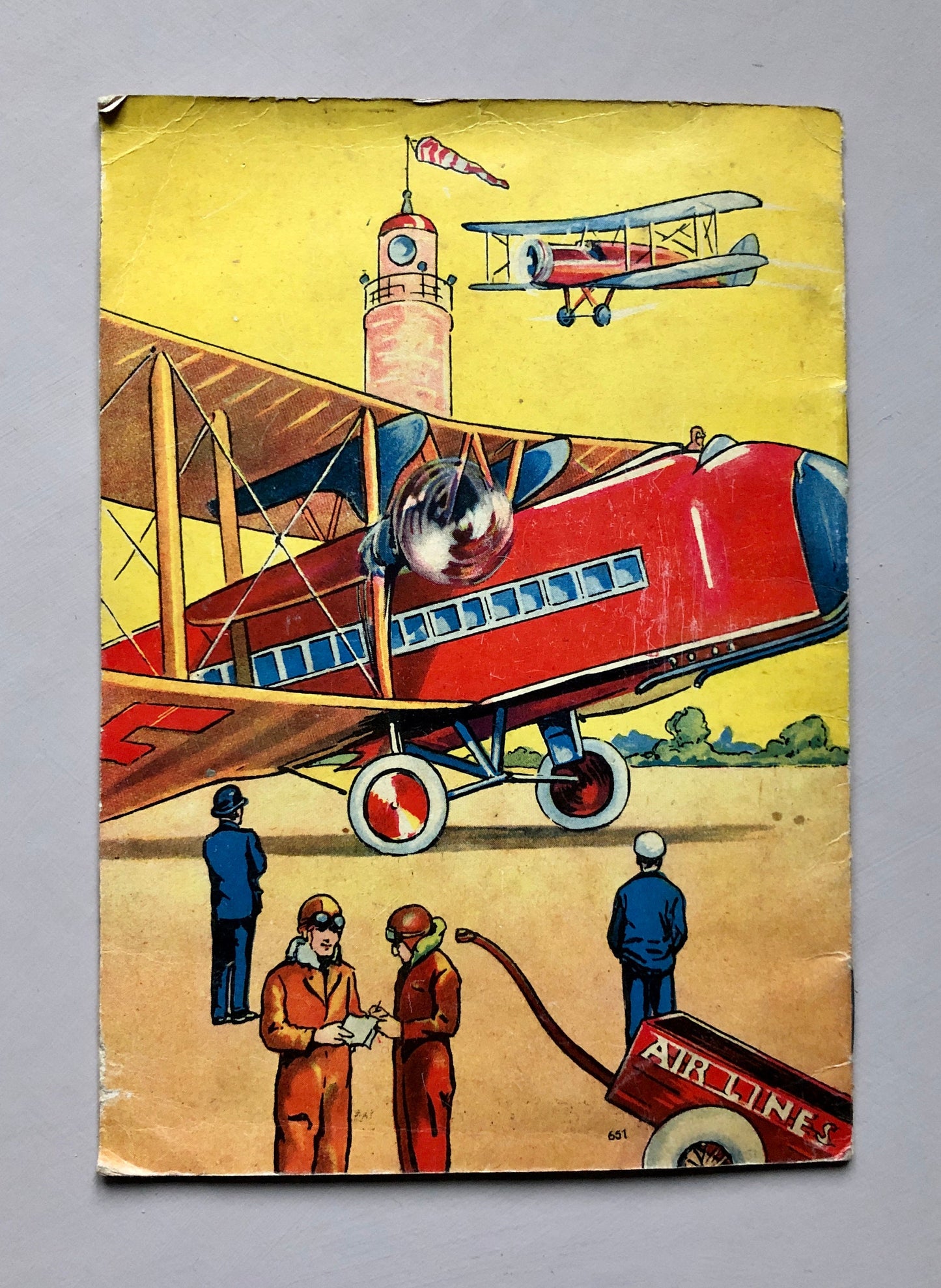 Flights. A ten page booklet given as a gift by T Booker & Sons, Ltd, U.K. ‘Where Mummy buys her furniture’. Size: 20 x 14 cm.