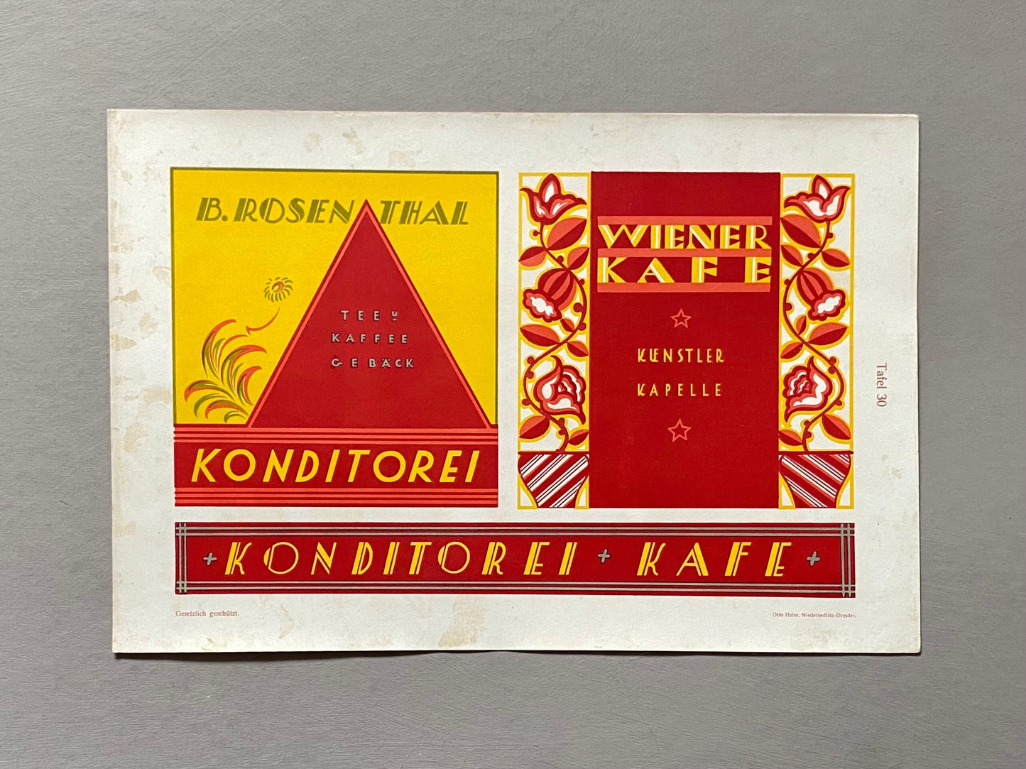 Neue Moderne Firmenshilder. Modern Trademarks. 64 Chromolithographic Plates. German. Published by Karl Lüth. 1909. Size: 35.8x 254 cms.
