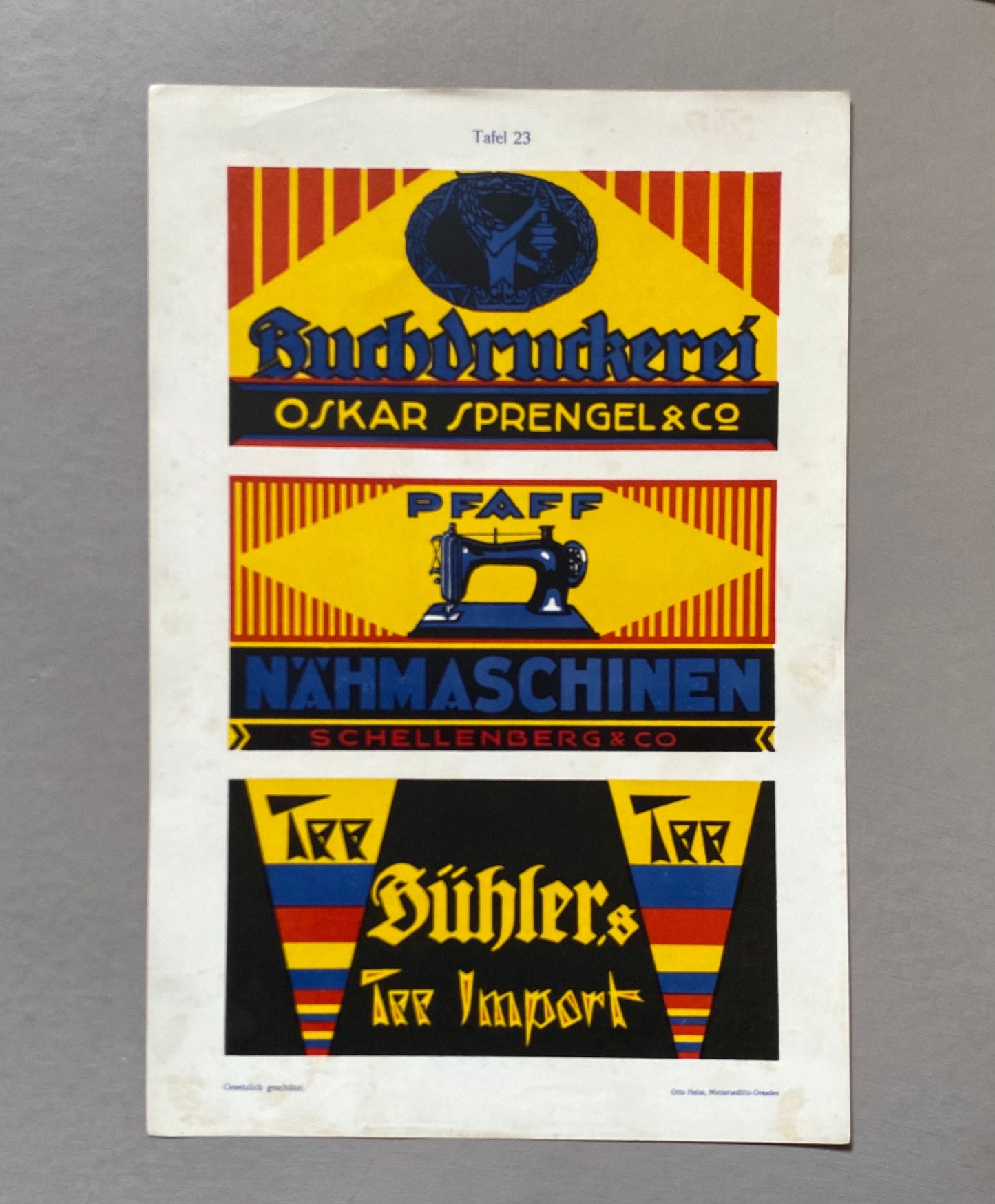Neue Moderne Firmenshilder. Modern Trademarks. 64 Chromolithographic Plates. German. Published by Karl Lüth. 1909. Size: 35.8x 254 cms.