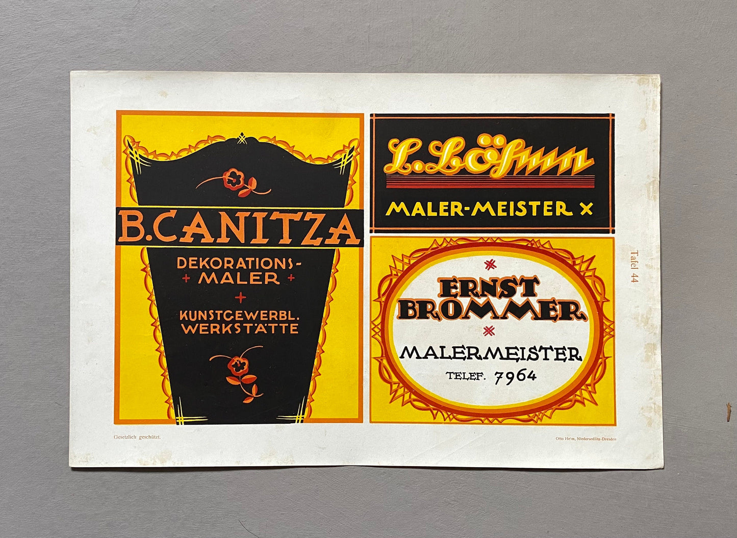 Neue Moderne Firmenshilder. Modern Trademarks. 64 Chromolithographic Plates. German. Published by Karl Lüth. 1909. Size: 35.8x 254 cms.