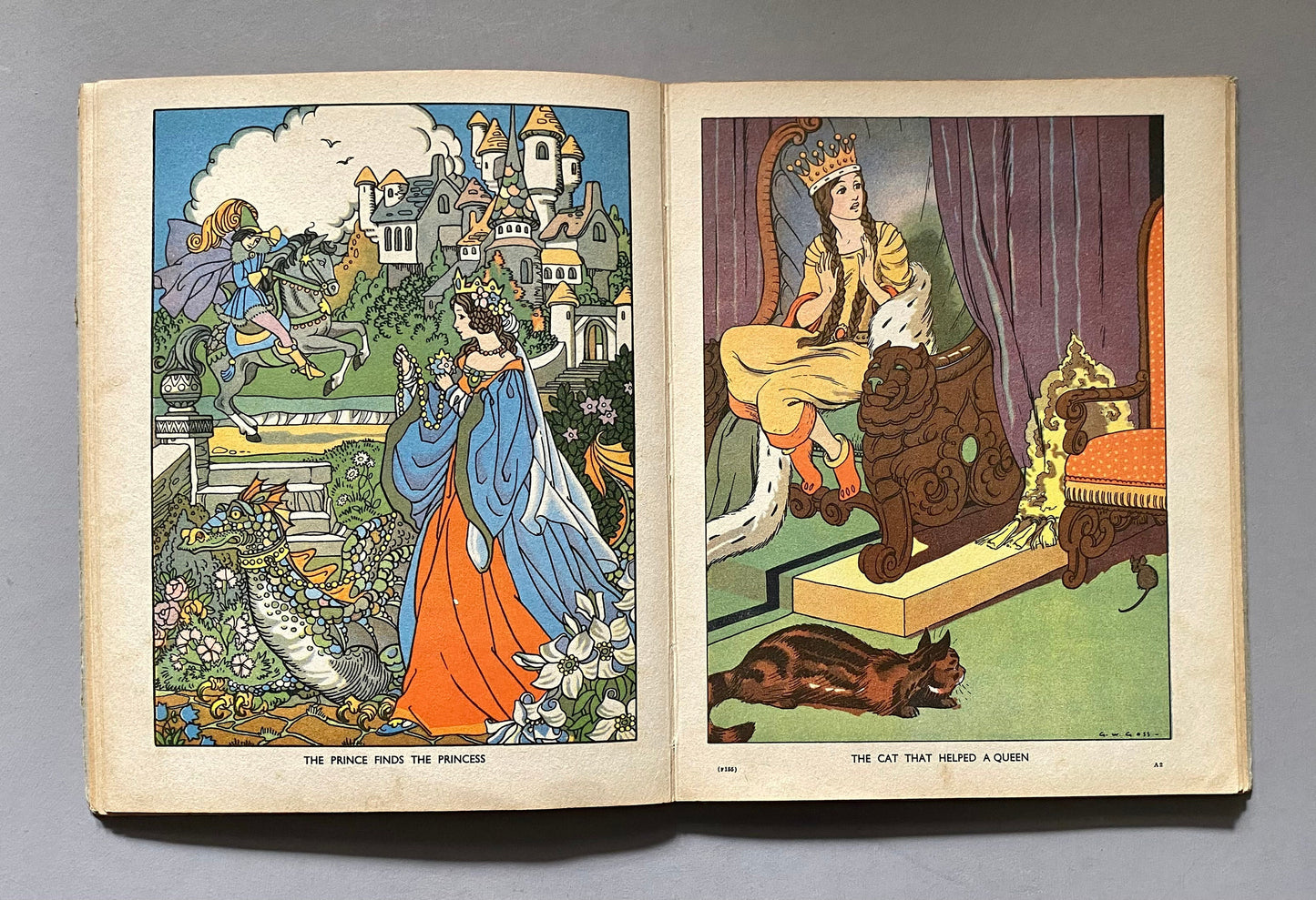 Jolly Days In The Country. By Blackie & Son. Published in 1938. With 48 Full Page Pictures in Colour By Well Known Artists. Size: 29 x 23.