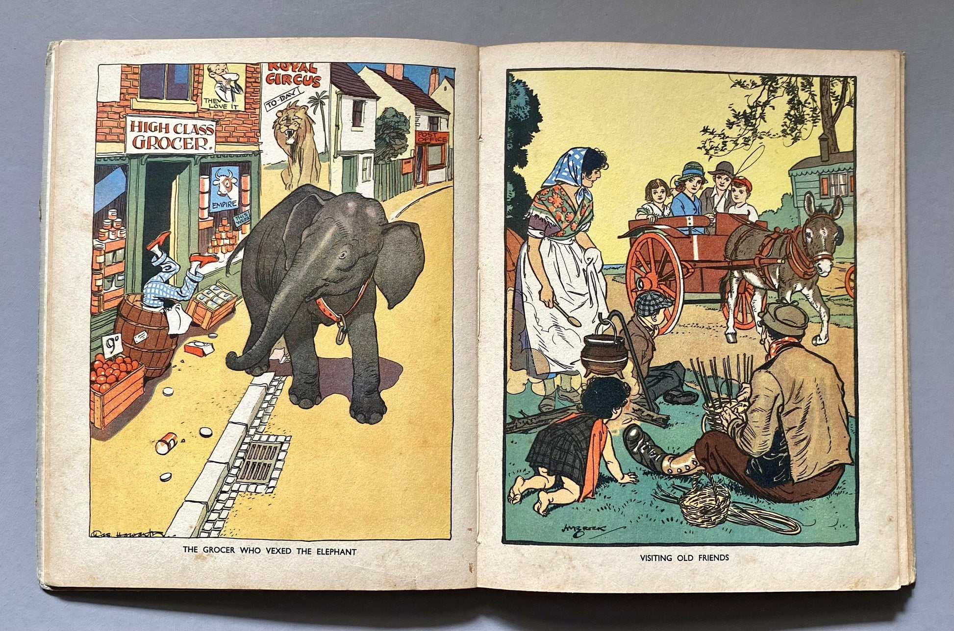 Jolly Days In The Country. By Blackie & Son. Published in 1938. With 48 Full Page Pictures in Colour By Well Known Artists. Size: 29 x 23.