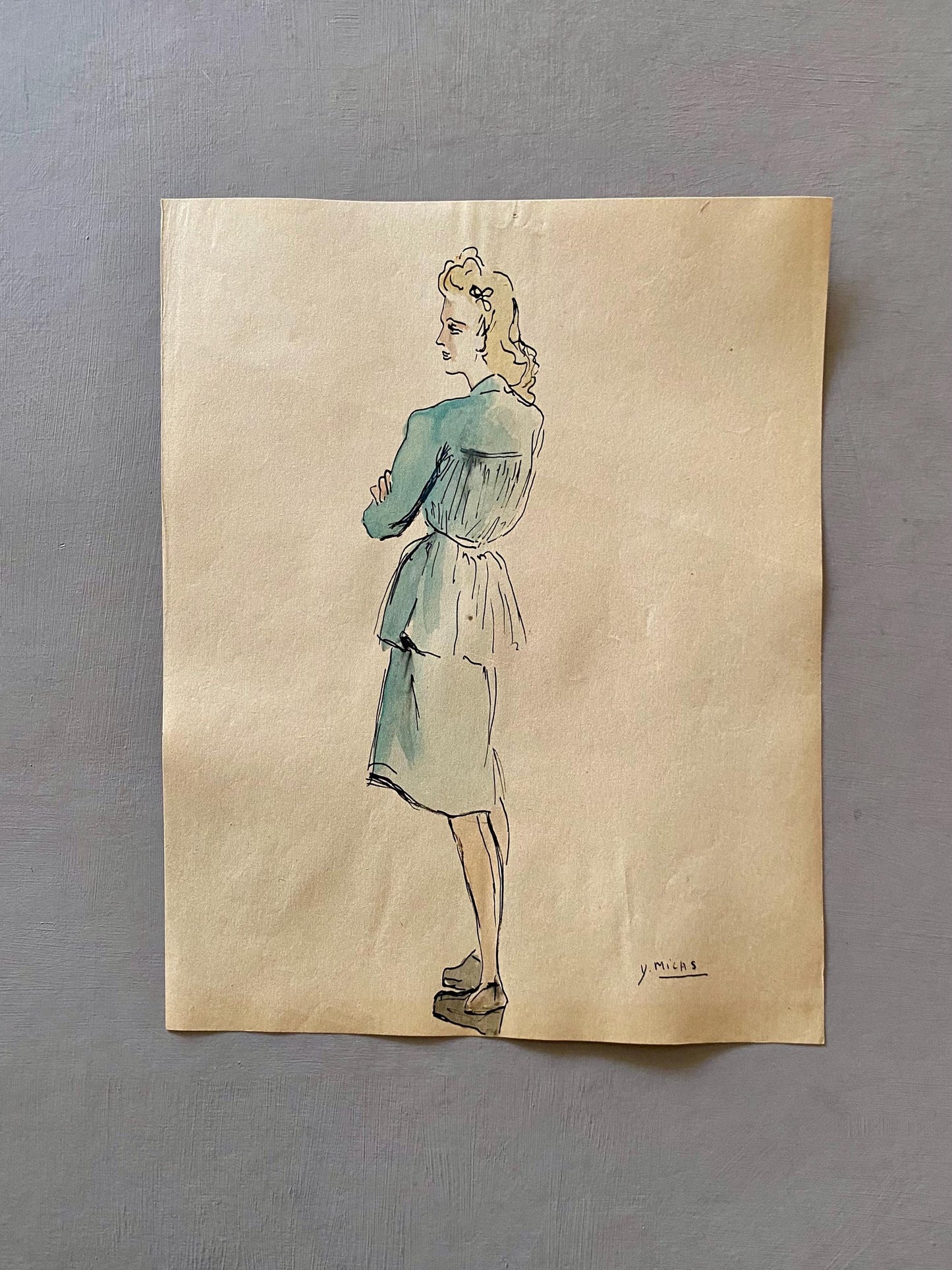 An Original Fashion Sketch, or Croquis, from Parisian Designer Yvette Micas. Hand Painted. 1940s. Signed. Size: 27 x 21 cms.