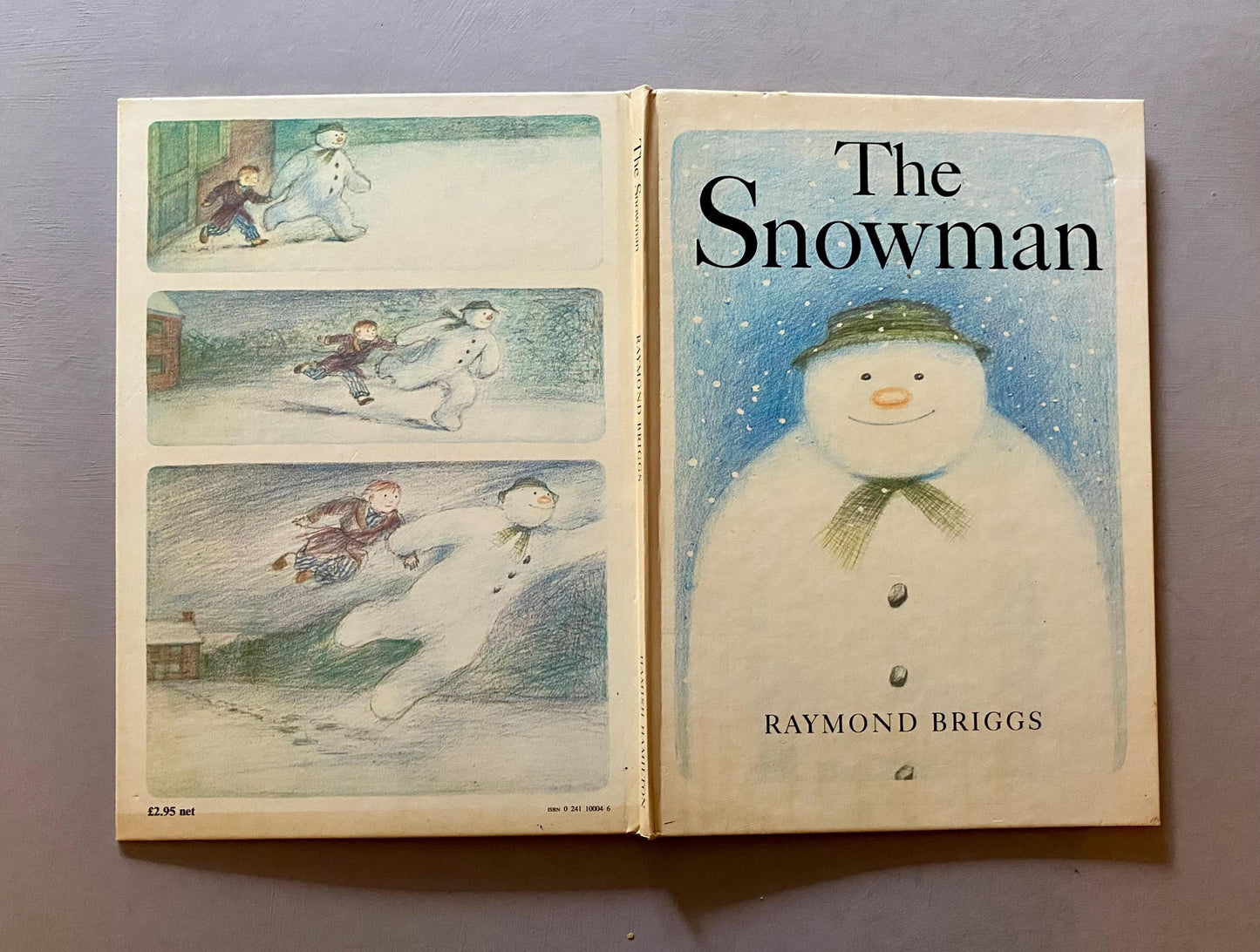The Snowman. Written and illustrated by Raymond Briggs. 1978. A First Edition. Size: 30.5 x 21.5 cms.