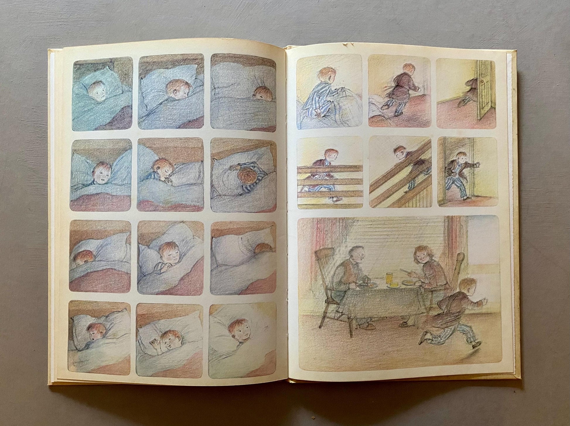 The Snowman. Written and illustrated by Raymond Briggs. 1978. A First Edition. Size: 30.5 x 21.5 cms.