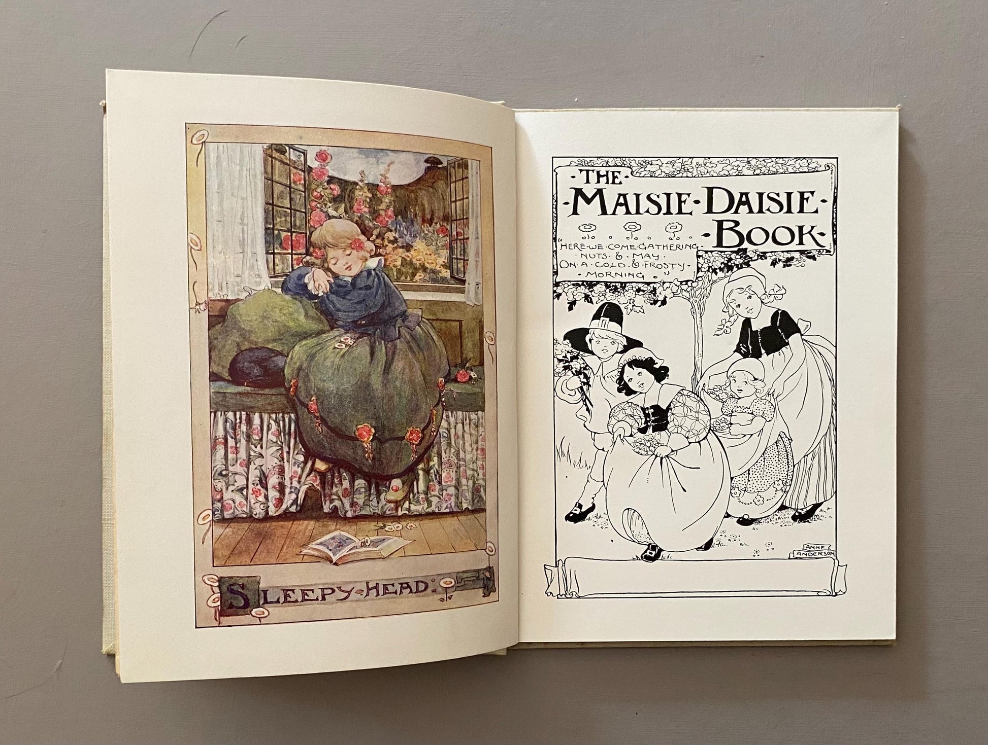The Maisie Daisie Book. A Collection of Poems Illustrated by Anne Anderson. First Edition. 1912. Size: 23.3 x 18 cms.